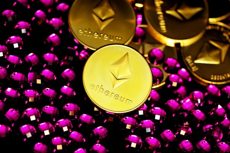 以太坊未平仓合约价格跌破 4,000 美元,创 2024 年最大跌幅